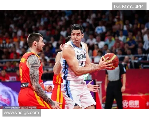 杭州篮球队在世界杯预选赛中以74分稳居积分榜首位